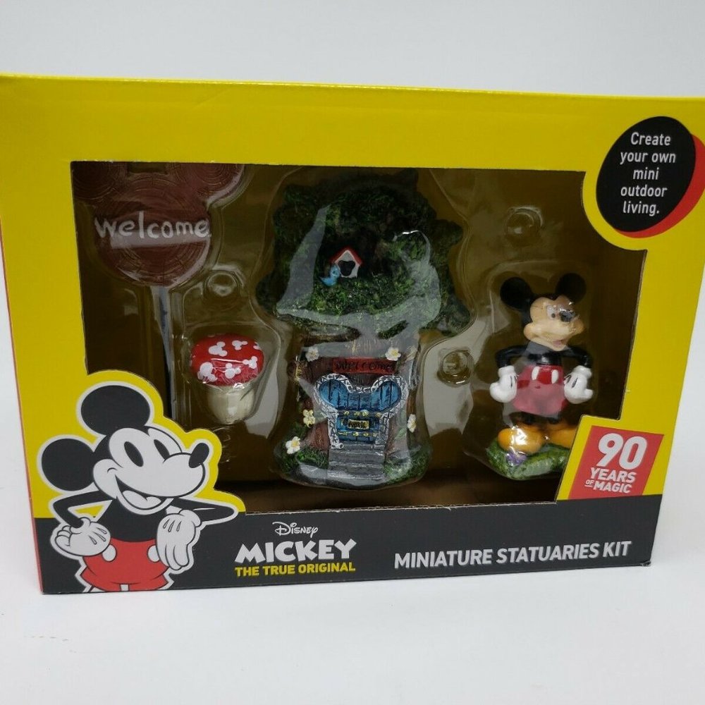 90th Anniversary Mickey Mouse Miniature Garden Set